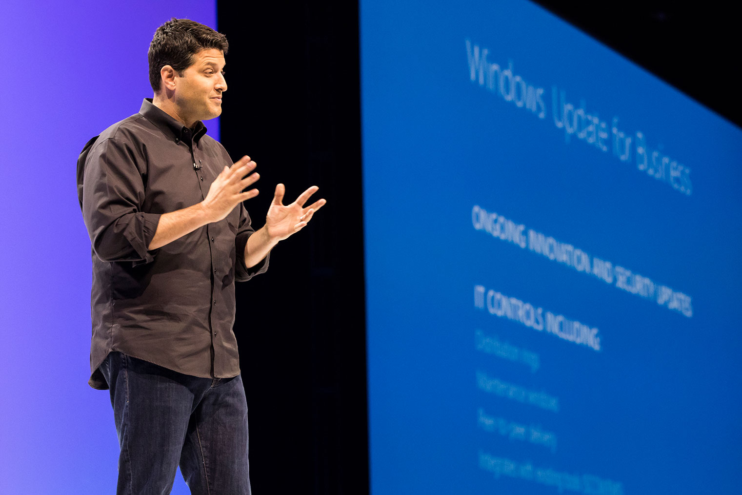 Terry Myerson expone sobre Windows 10 para negocios 