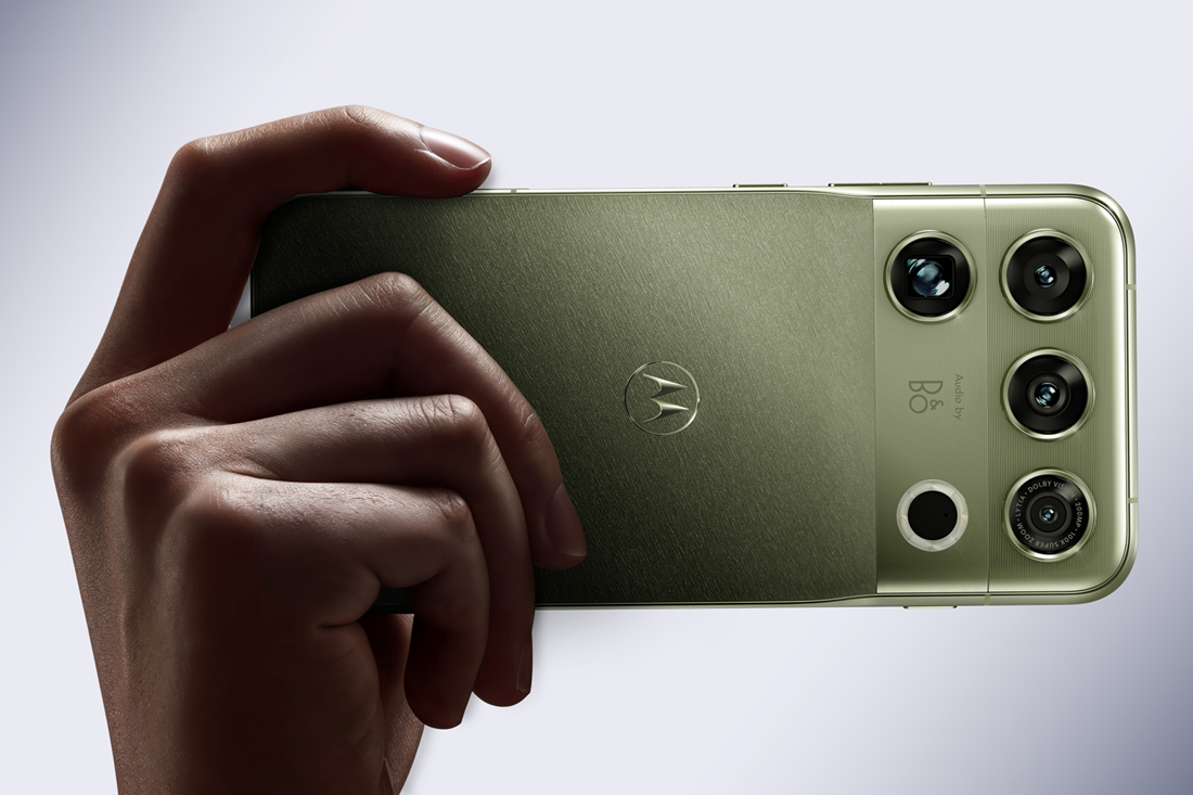 Motorola Signature 27 1